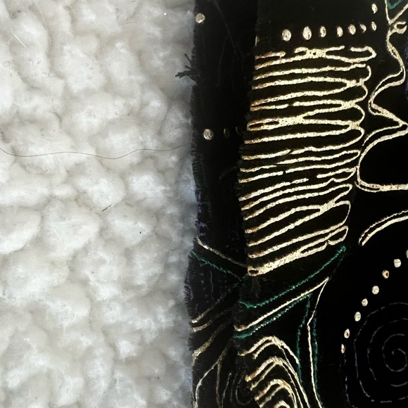 Velvet Vintage Blazer 80's-90's. Made in the U.S.A. - Picture 9 of 9